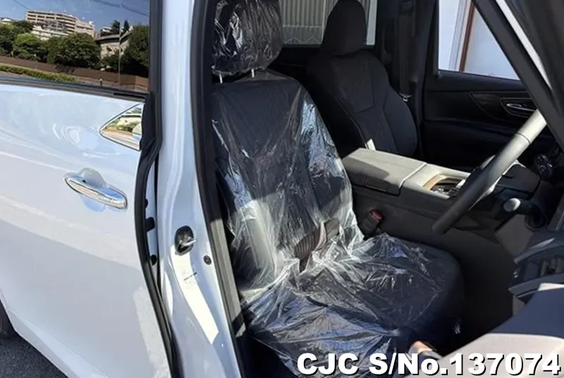 2026 Toyota / Alphard Stock No. 137074