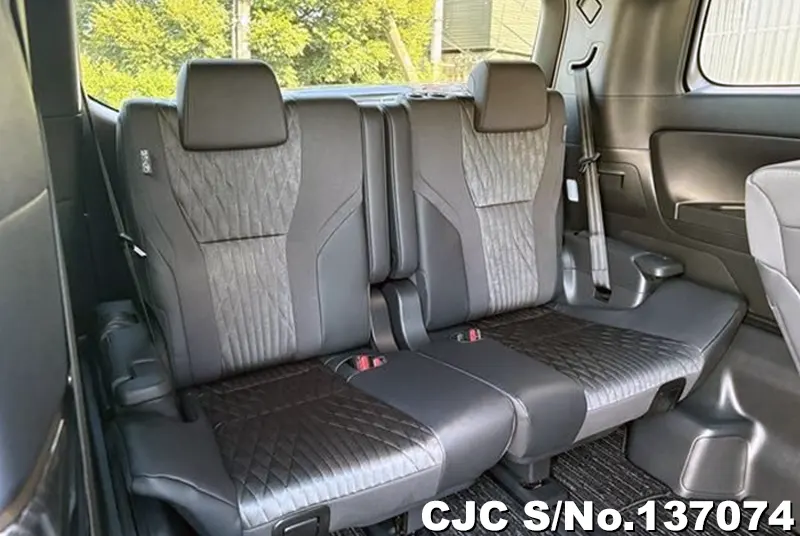 2026 Toyota / Alphard Stock No. 137074