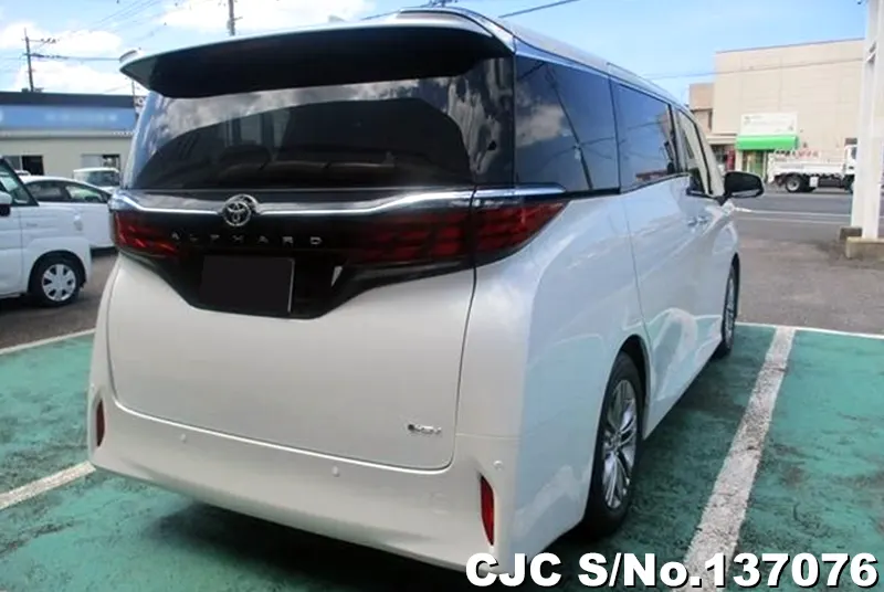 2026 Toyota / Alphard Stock No. 137076
