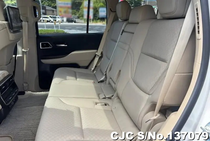2025 Toyota / Land Cruiser Stock No. 137079