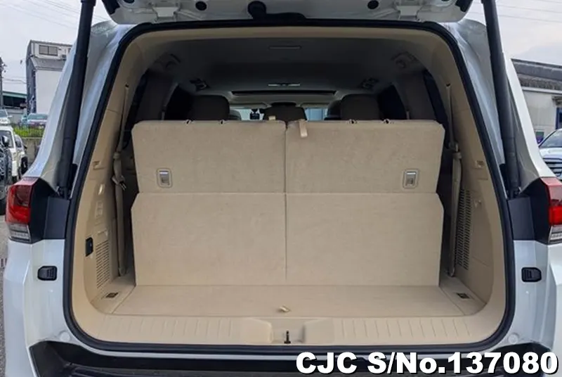 2025 Toyota / Land Cruiser Stock No. 137080