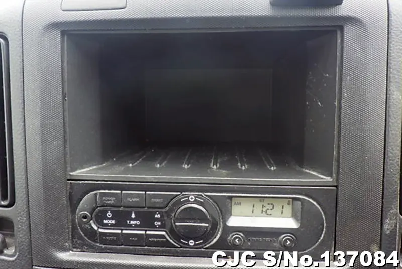 Nissan AD Van in Silver for Sale Image 15