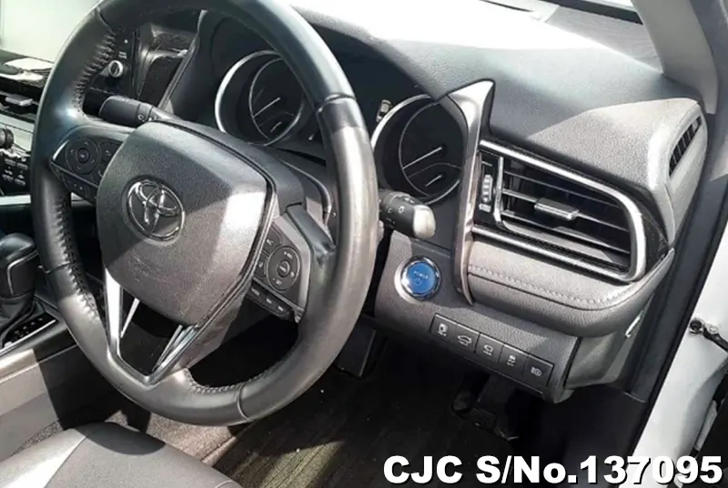 2021 Toyota / Camry Stock No. 137095