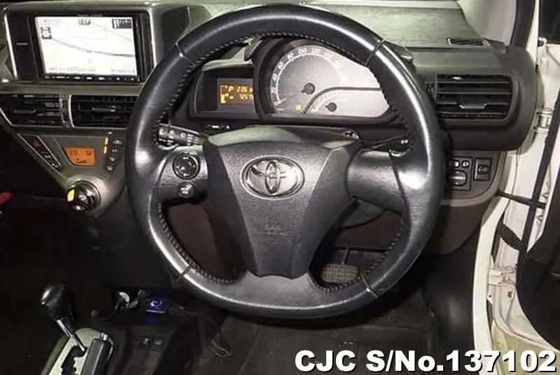2010 Toyota / IQ Stock No. 137102