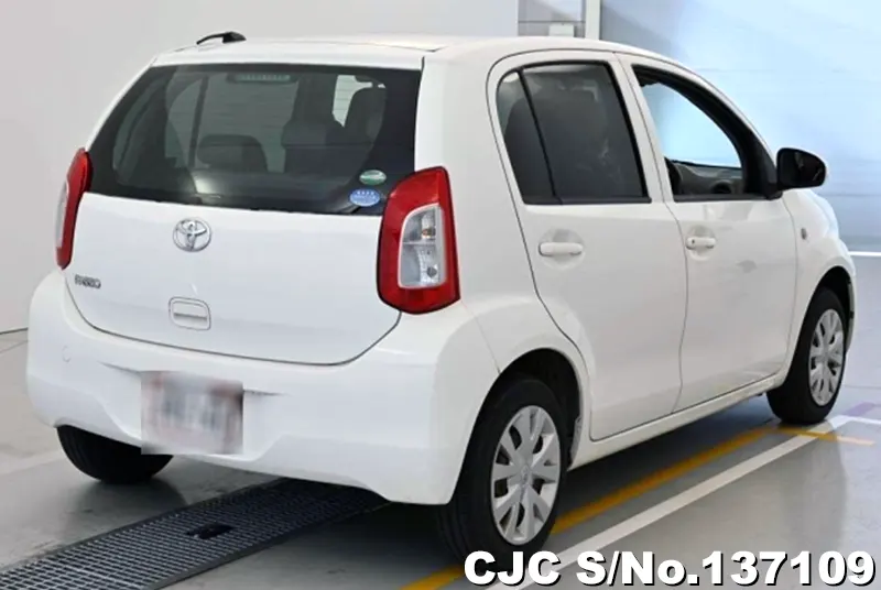 2015 Toyota / Passo Stock No. 137109
