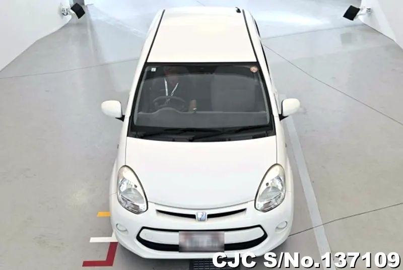 2015 Toyota / Passo Stock No. 137109