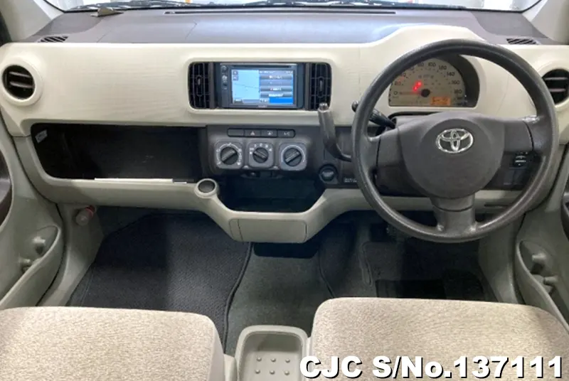 2012 Toyota / Passo Stock No. 137111