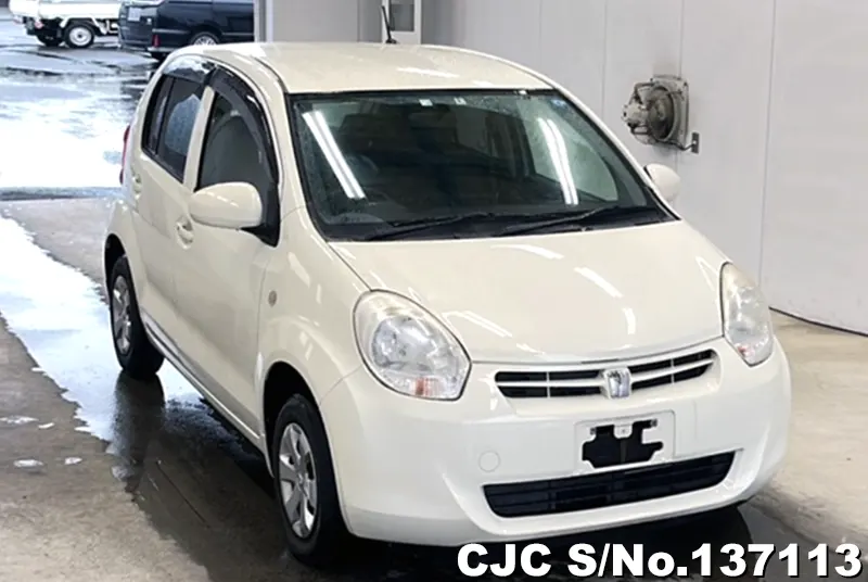2014 Toyota / Passo Stock No. 137113