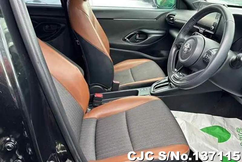 2023 Toyota / Yaris Cross Stock No. 137115
