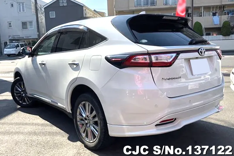 2019 Toyota / Harrier Stock No. 137122