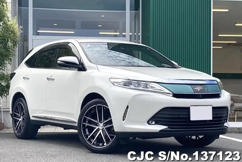 2019 Toyota / Harrier Stock No. 137123