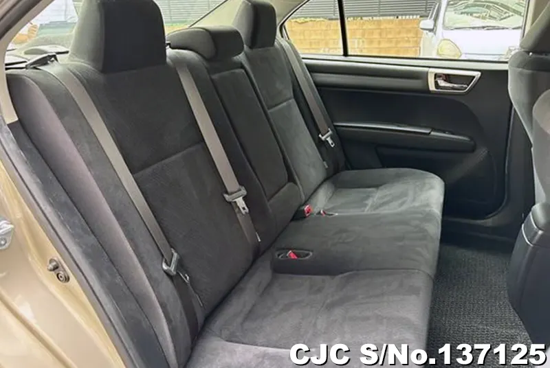 2016 Toyota / Corolla Axio Stock No. 137125