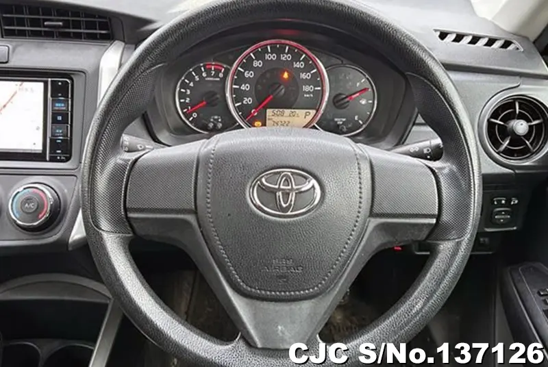 2016 Toyota / Corolla Fielder Stock No. 137126