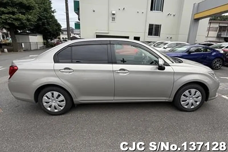 2015 Toyota / Corolla Axio Stock No. 137128