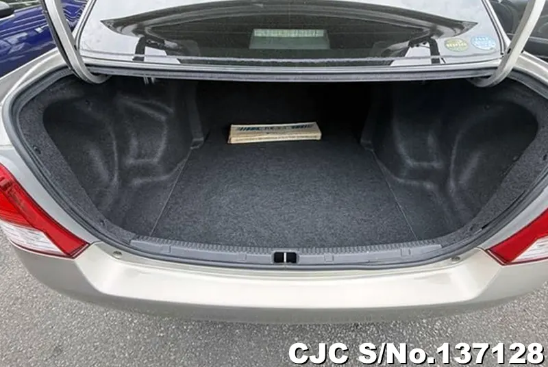 2015 Toyota / Corolla Axio Stock No. 137128