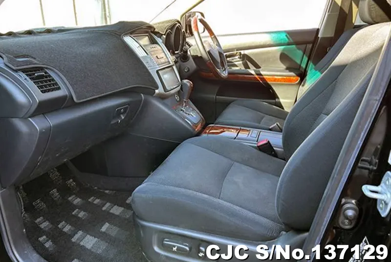 2009 Toyota / Harrier Stock No. 137129