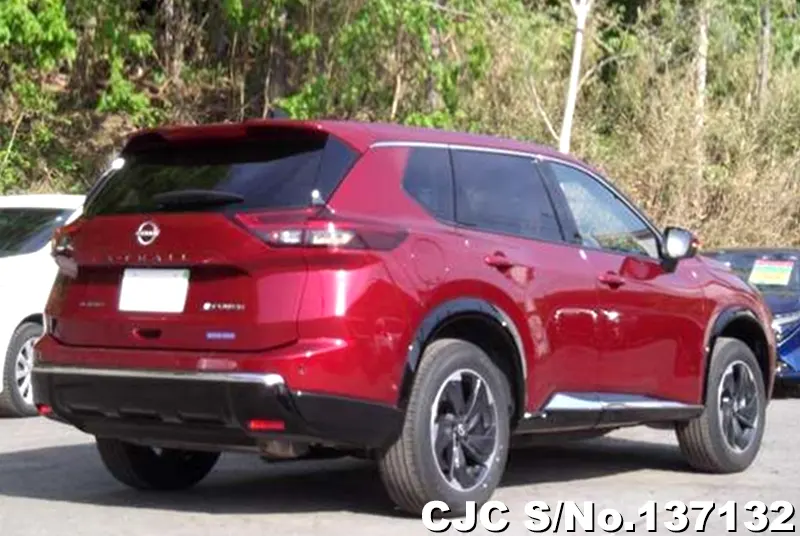 2025 Nissan / X-Trail Stock No. 137132