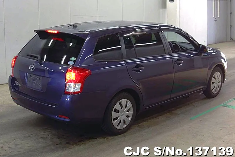 2013 Toyota / Corolla Fielder Stock No. 137139