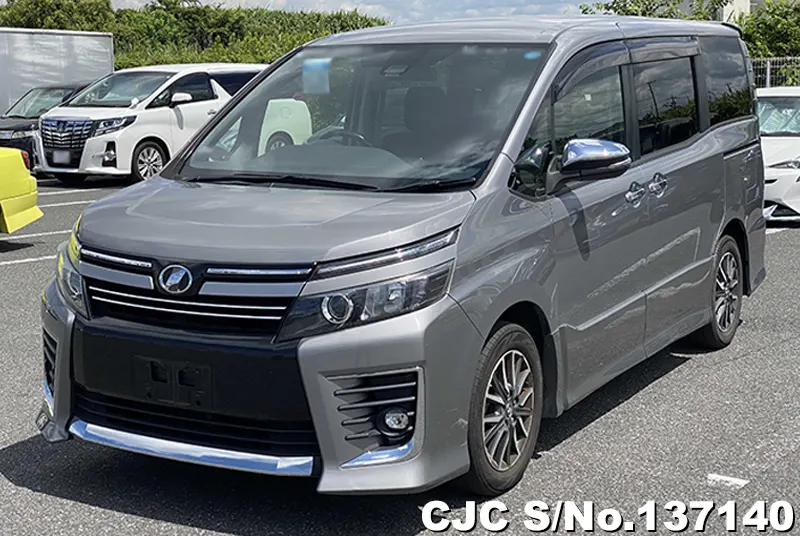 2017 Toyota / Voxy Stock No. 137140