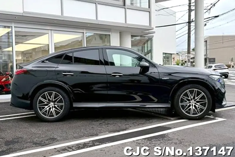 2025 Mercedes Benz / GLC Class Stock No. 137147