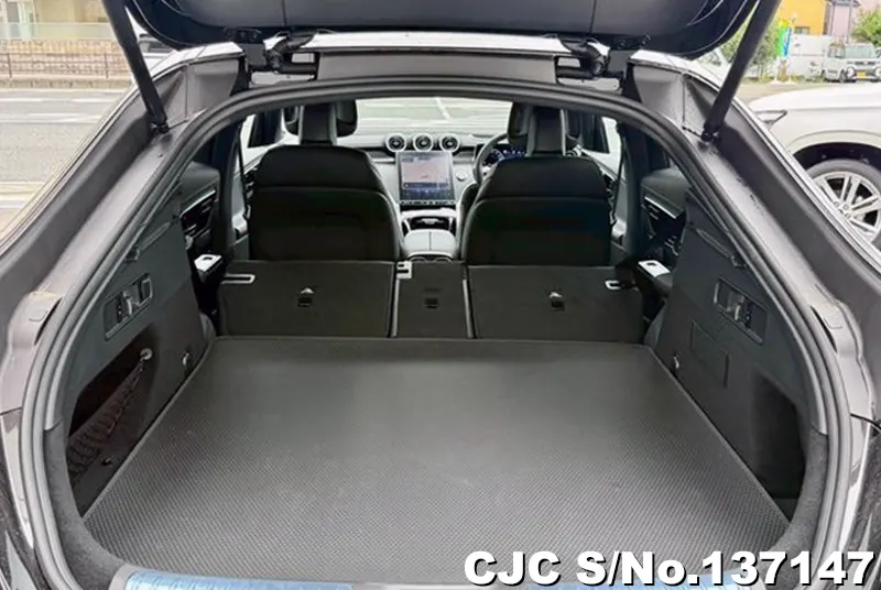 2025 Mercedes Benz / GLC Class Stock No. 137147