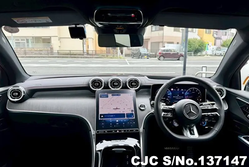 2025 Mercedes Benz / GLC Class Stock No. 137147