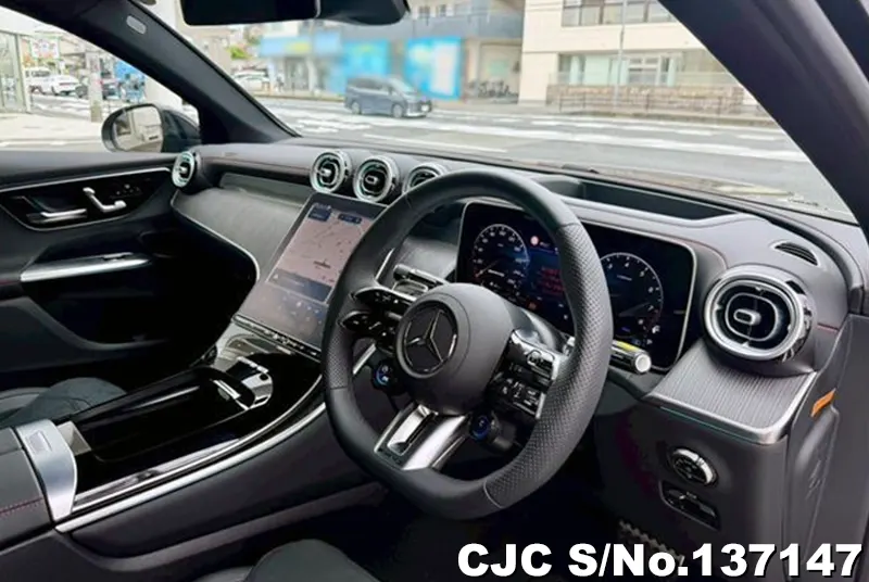 2025 Mercedes Benz / GLC Class Stock No. 137147
