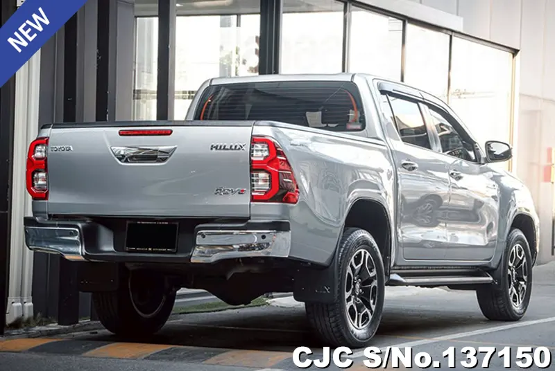 2022 Toyota / Hilux / Revo Stock No. 137150