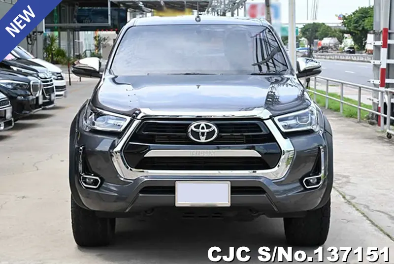 2022 Toyota / Hilux / Revo Stock No. 137151