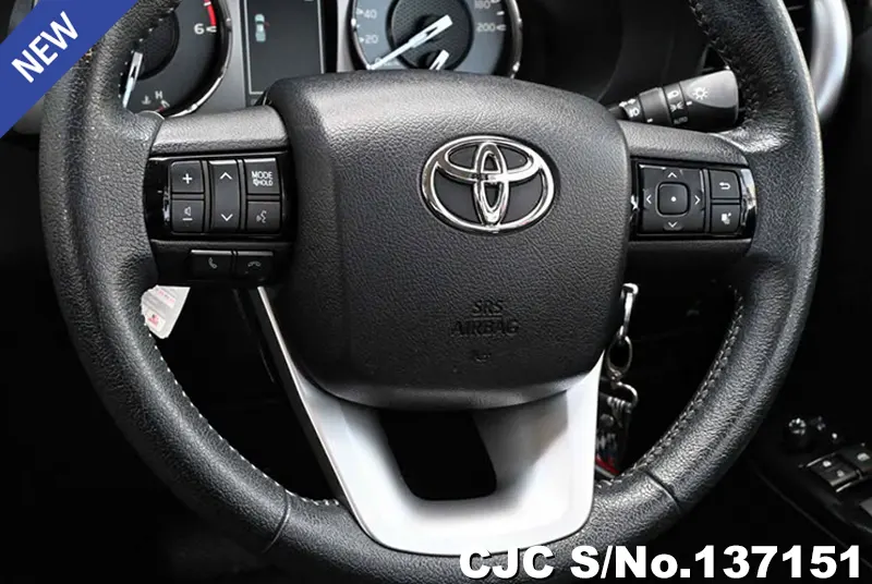 2022 Toyota / Hilux / Revo Stock No. 137151