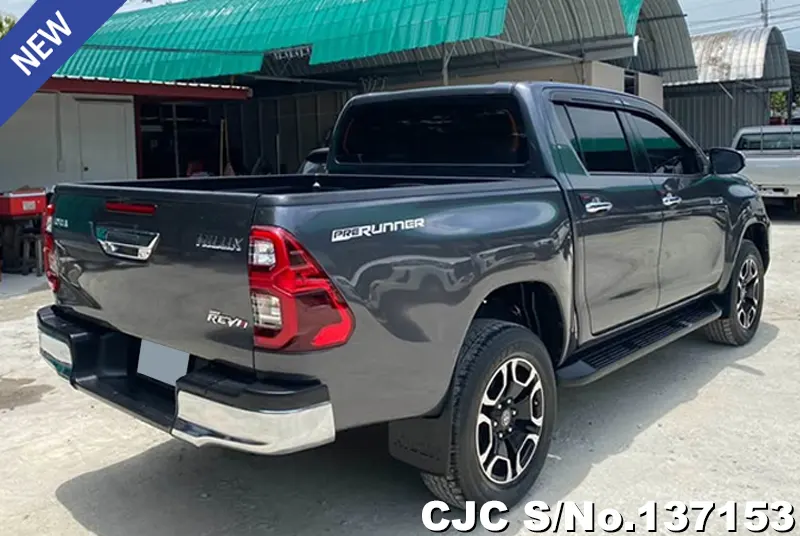2021 Toyota / Hilux / Revo Stock No. 137153
