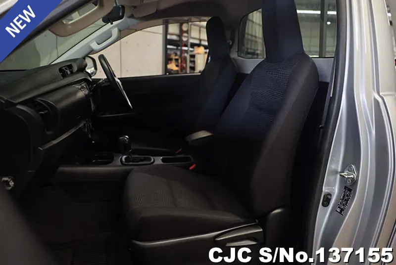 2023 Toyota / Hilux / Revo Stock No. 137155