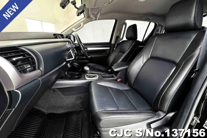 2023 Toyota / Hilux / Revo Stock No. 137156