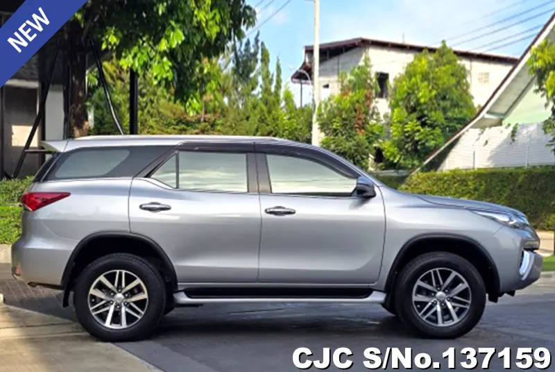 2018 Toyota / Fortuner Stock No. 137159