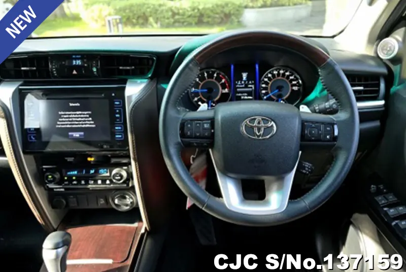 2018 Toyota / Fortuner Stock No. 137159