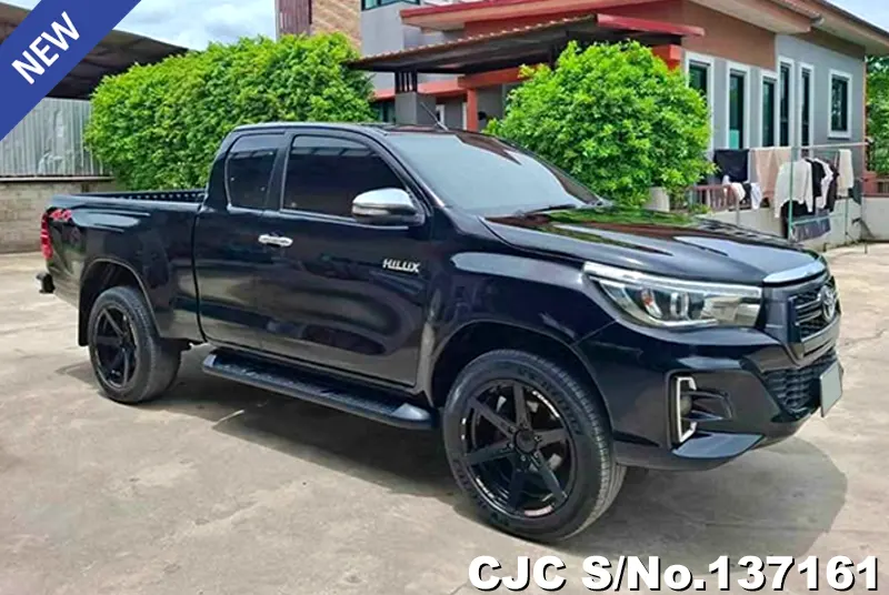 2016 Toyota / Hilux / Revo Stock No. 137161