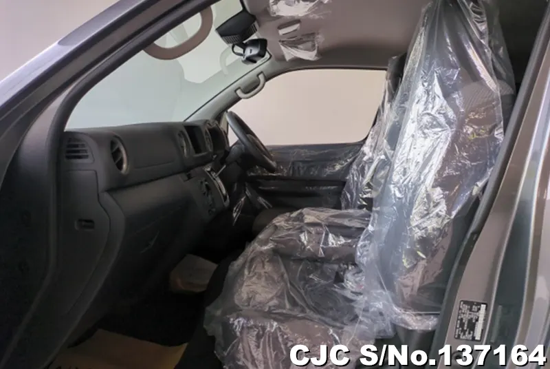 2026 Nissan / Caravan Stock No. 137164