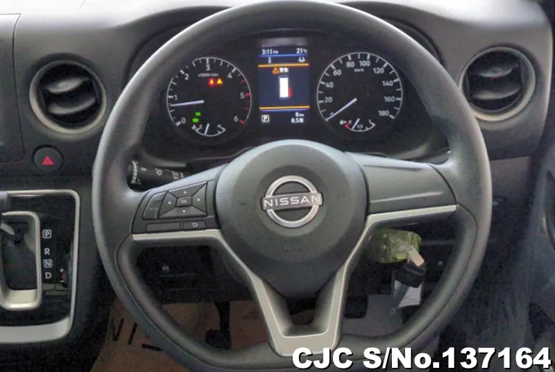 2026 Nissan / Caravan Stock No. 137164