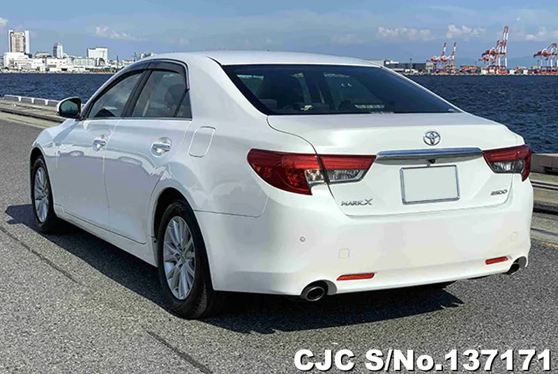 Toyota Mark X in White for Sale Image 1