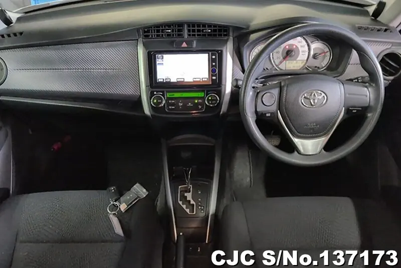 2013 Toyota / Corolla Fielder Stock No. 137173