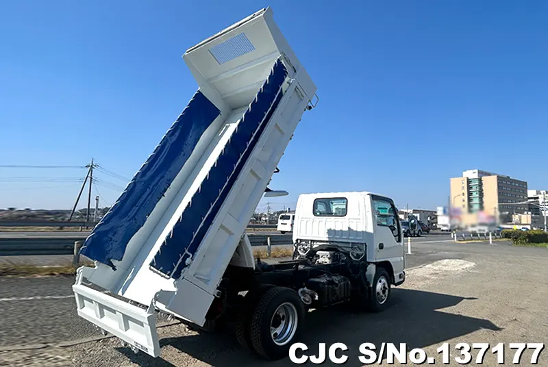 2014 Isuzu / Elf Stock No. 137177