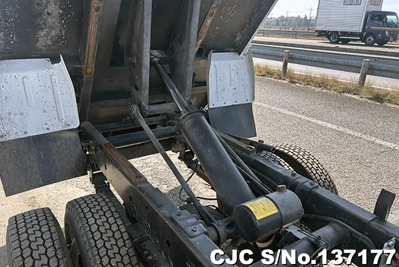 2014 Isuzu / Elf Stock No. 137177