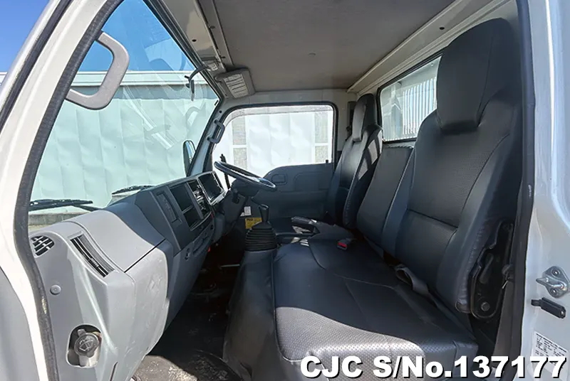 2014 Isuzu / Elf Stock No. 137177