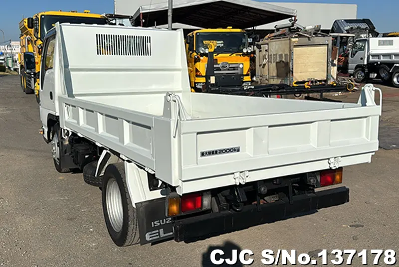 2012 Isuzu / Elf Stock No. 137178