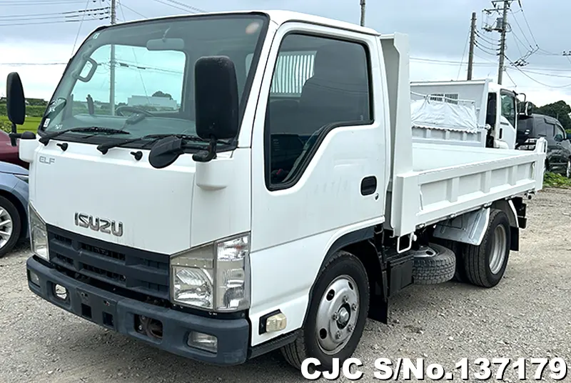 2013 Isuzu / Elf Stock No. 137179