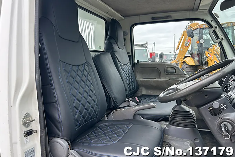 2013 Isuzu / Elf Stock No. 137179