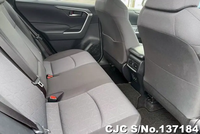 2019 Toyota / Rav4 Stock No. 137184
