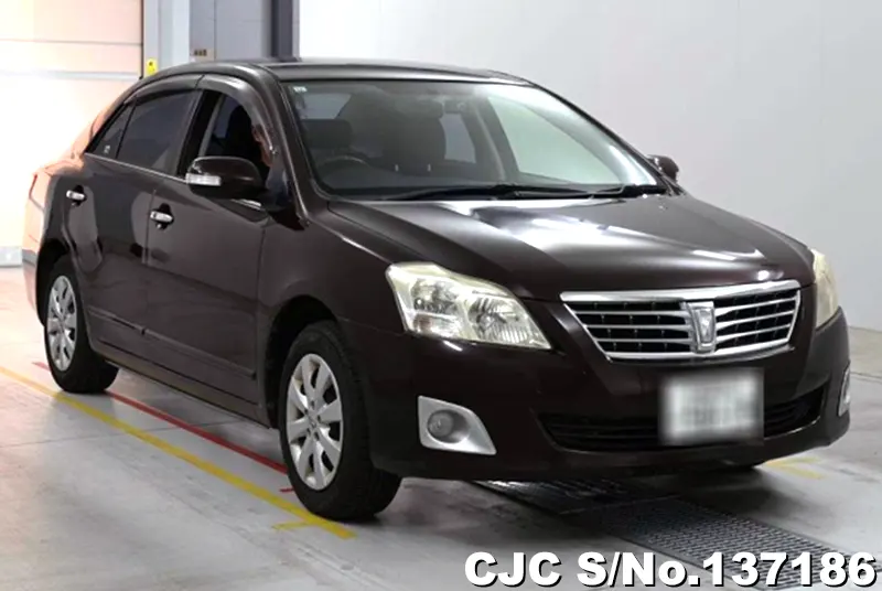 Toyota / Premio 2011