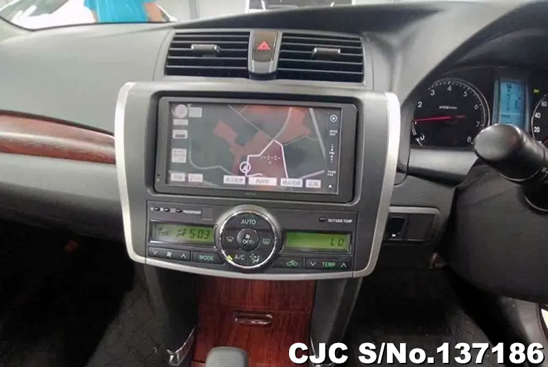2011 Toyota / Premio Stock No. 137186