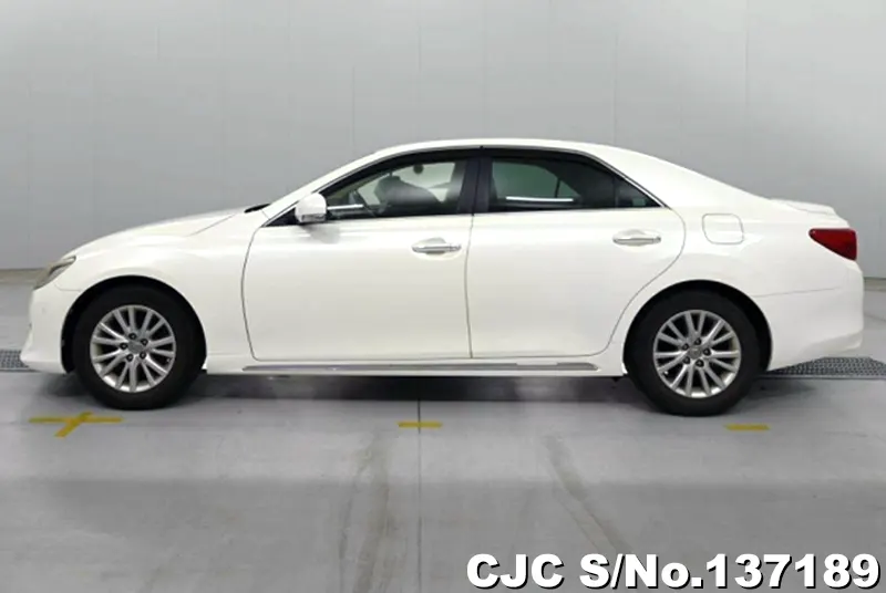 2012 Toyota / Mark X Stock No. 137189